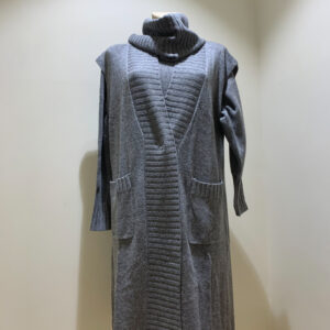 Alternative view of Cardigan lungo smanicato Corte dei Gonzaga
